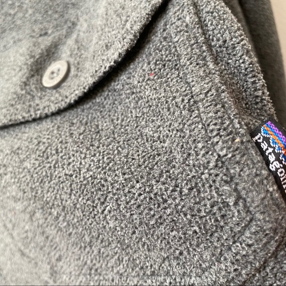 Patagonia Fleece Button Down Shirt Jacket - Picture 6 of 10